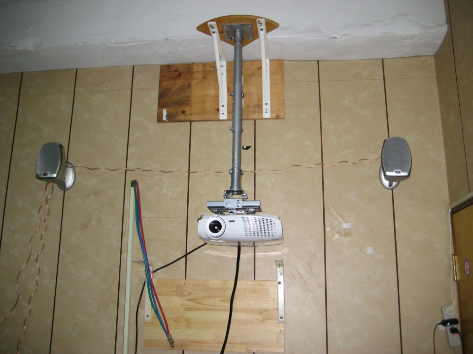 後上方音場喇叭