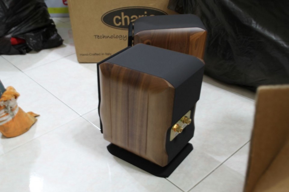 不因喇叭小而犧牲它的做工