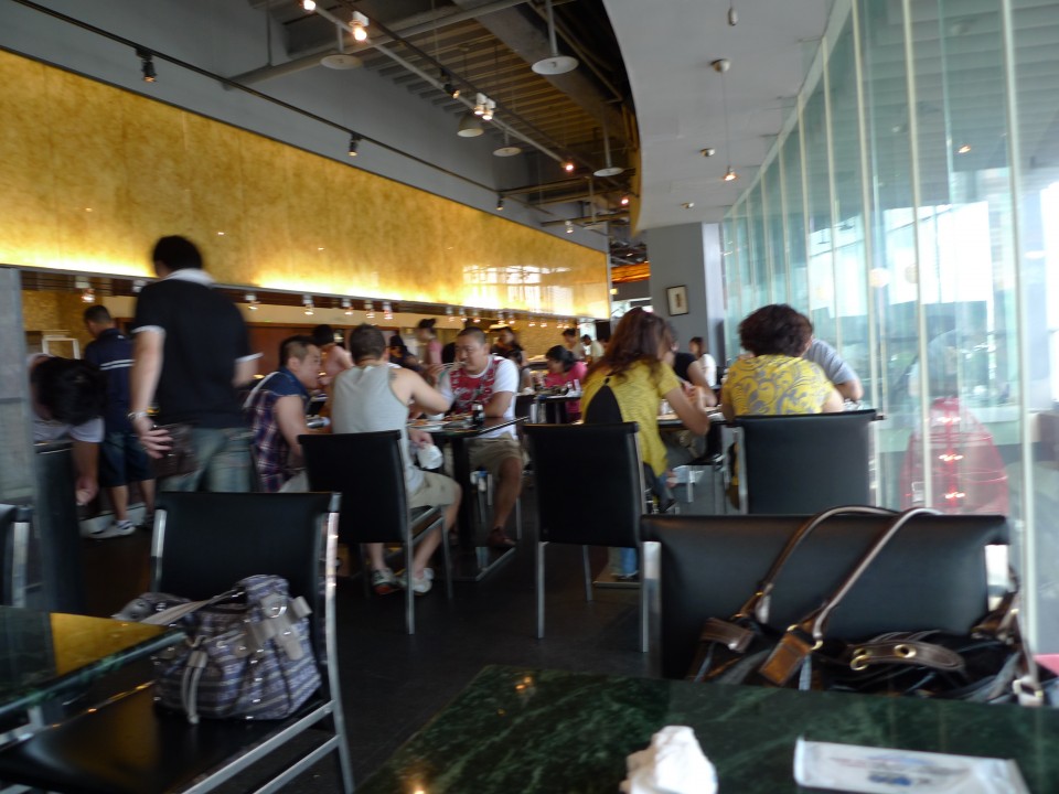 餐廳內部環境 (1).JPG