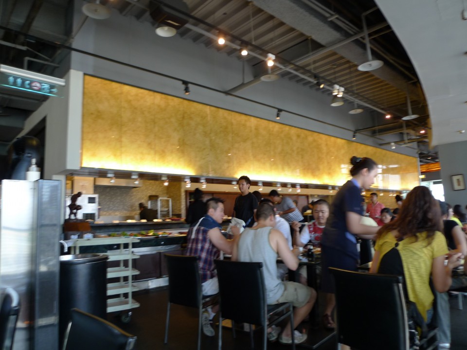 餐廳內部環境 (2).JPG