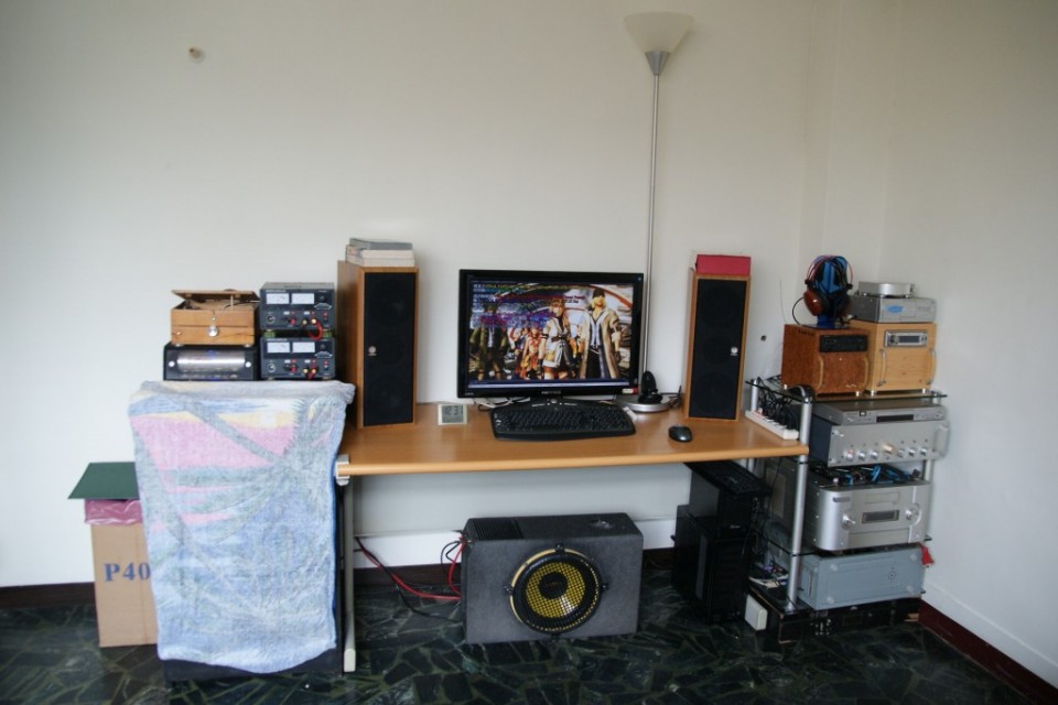 我的房間 電腦音響