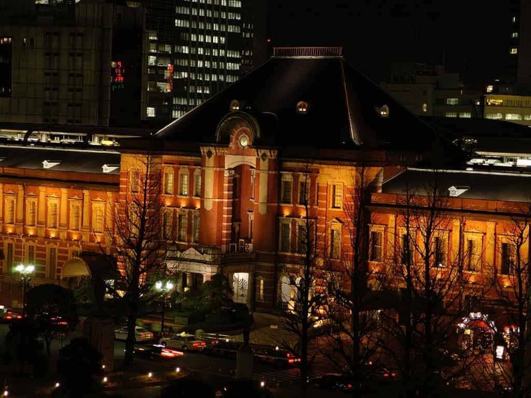 東京駅  夜景.jpg