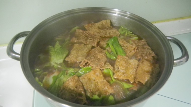 先煮一鍋小袋的