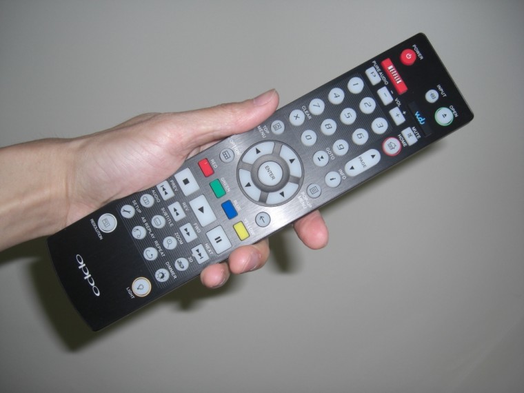 搖控器握感不差