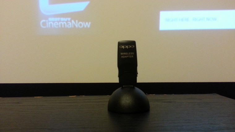 這是裡面的無線USB 連結超快 很快就找到家裡的無線網路