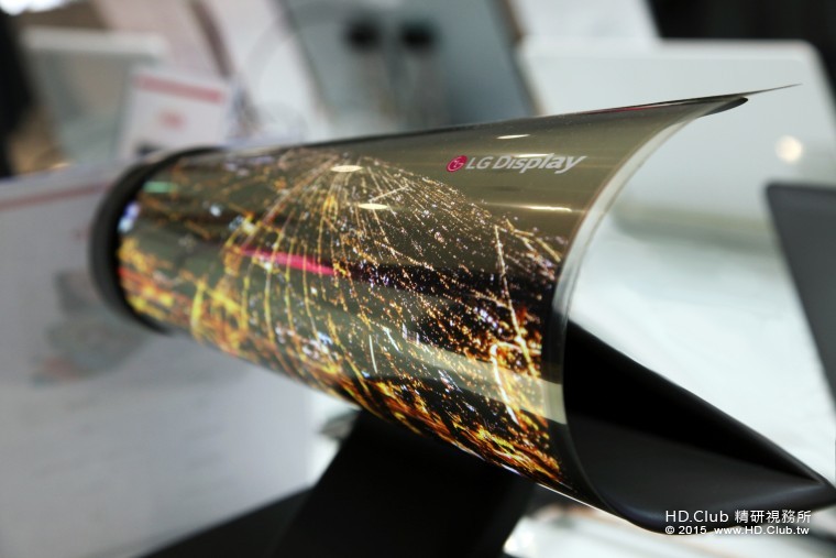 CES 2016_18 inch Rollable OLED.jpg
