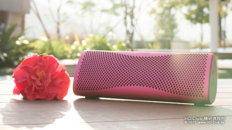 無線喇叭MUO限量新色「玫瑰桃」情人節浪漫上市_情境照1.JPG