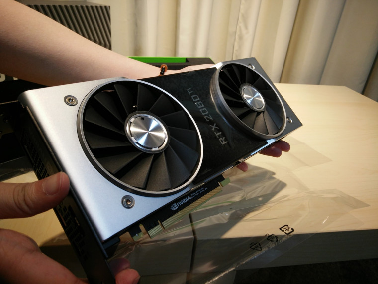 RTX 2080Ti  產品照2