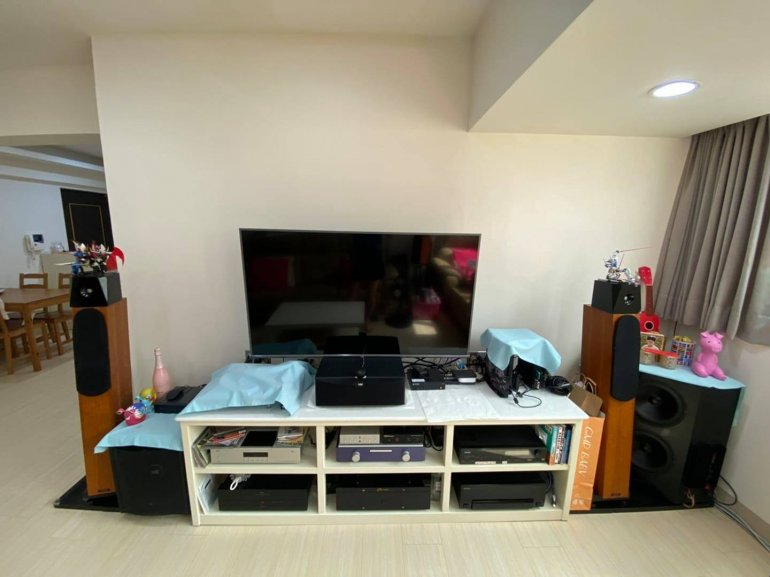 客廳的模樣（六年前）