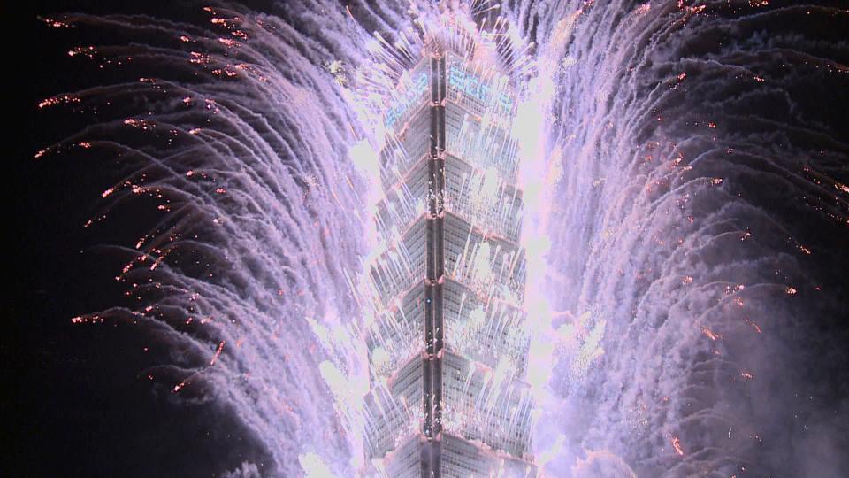 HD.Club-2008.Taipei.101.FireWorks-v3-003.jpg